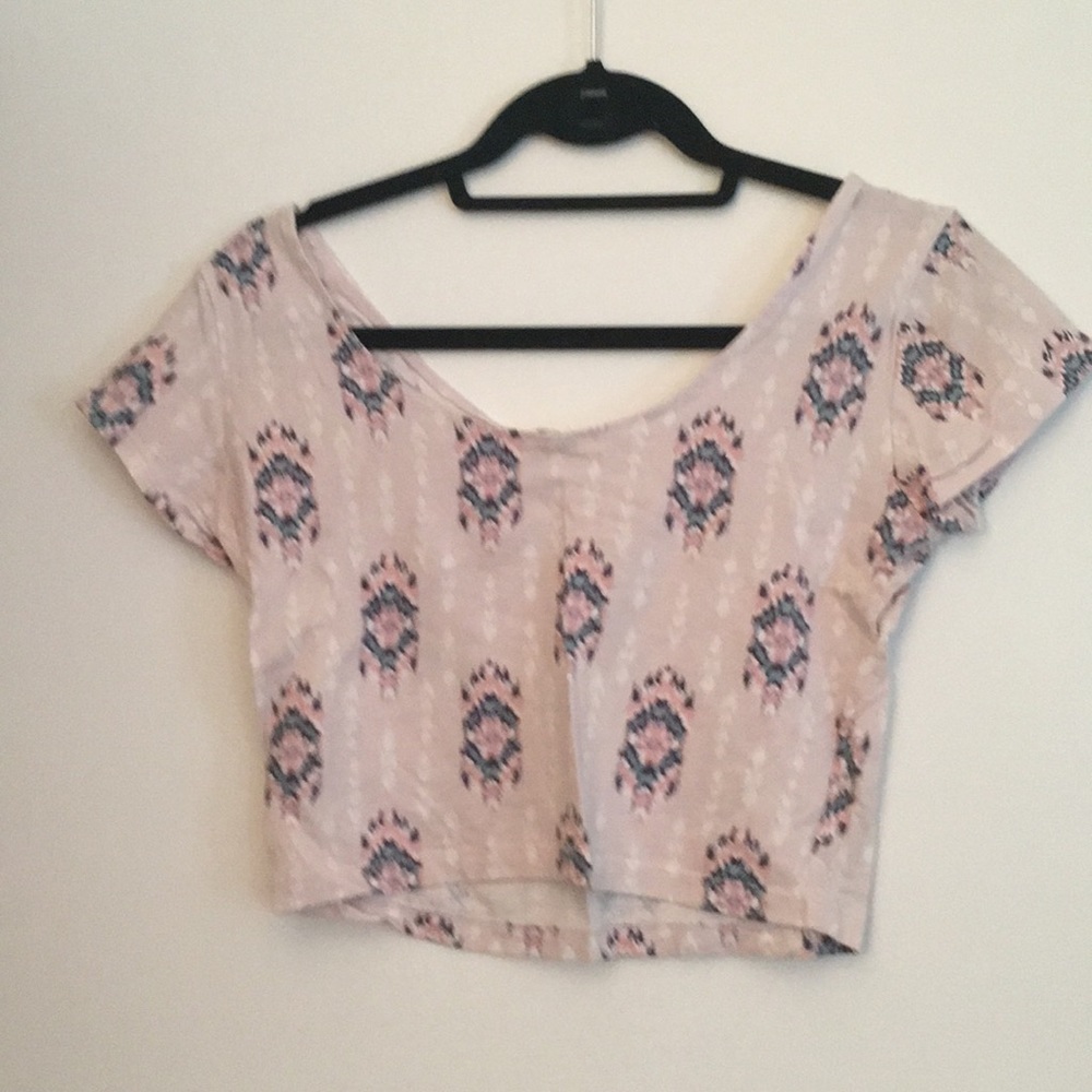 Crop top